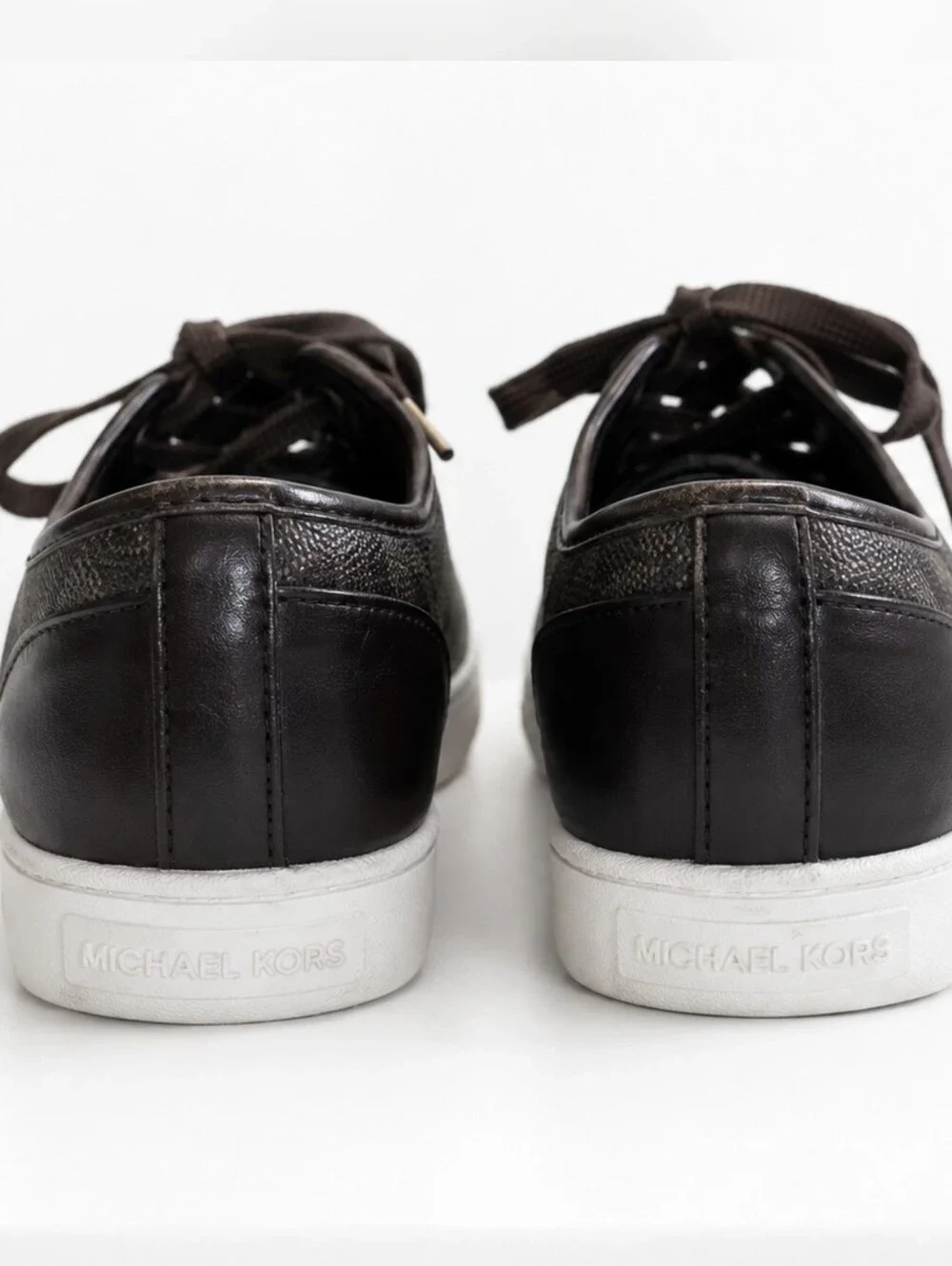 MICHAEL KORS BROWN LOGO SNEAKERS